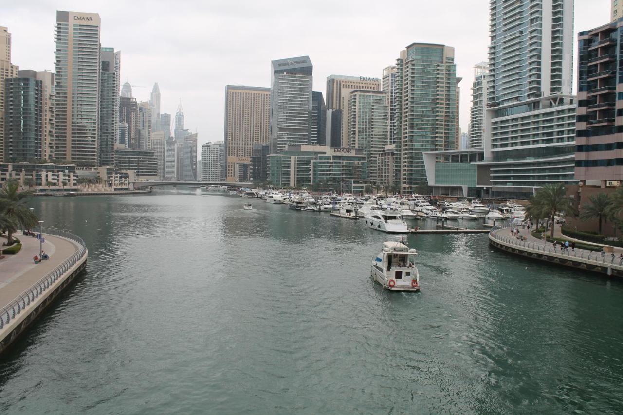 Newly Furnished One Bedroom Apartment Next To Metro & Beach In Marina Residence Dubai Exterior foto